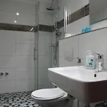 Mykonos 3* ايشويلر