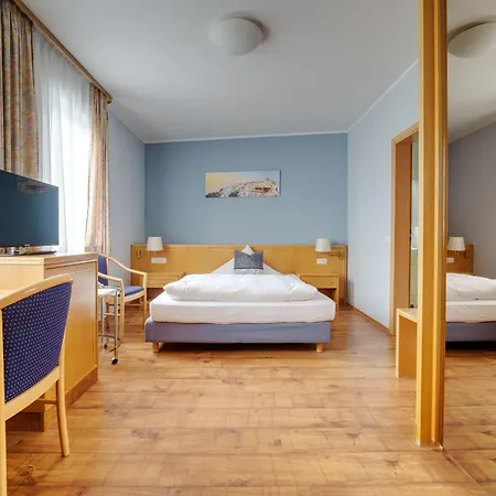 Mykonos Hotel 3*